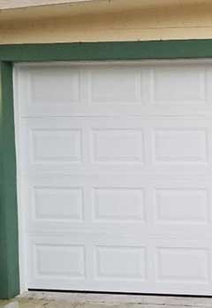 New Garage Door Installation In Berwyn